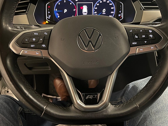Volkswagen Passat 14 of 20