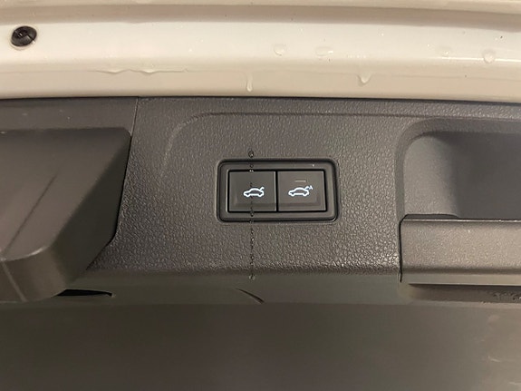 Volkswagen Passat 19 of 20