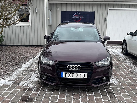 Audi A1 4 of 5