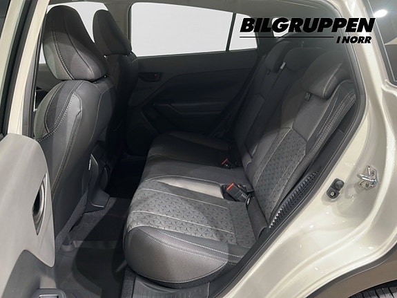Subaru Crosstrek 9 of 16