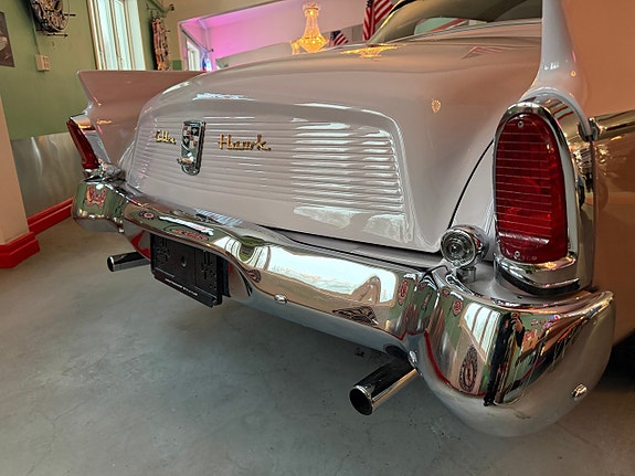 Studebaker Golden Hawk 4 of 27