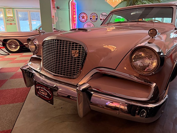 Studebaker Golden Hawk 9 of 27