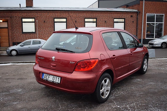 Peugeot 307 5 of 11