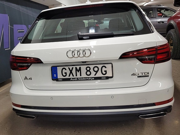 Audi A4 5 of 19