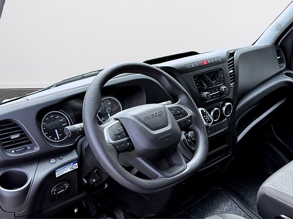 Iveco Daily 9 of 13