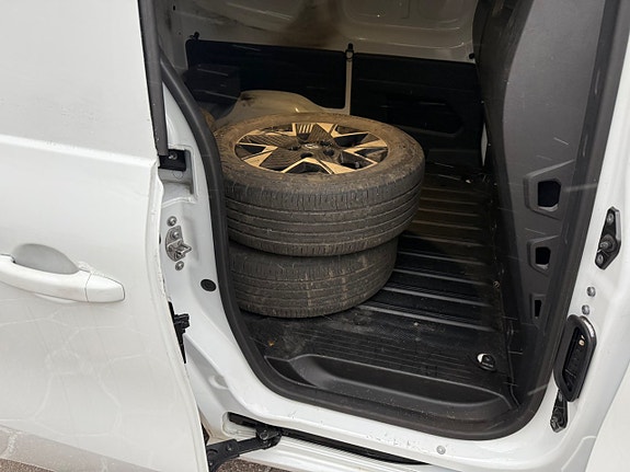 Nissan Townstar 14 of 14