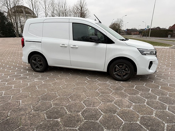 Nissan Townstar 4 of 5