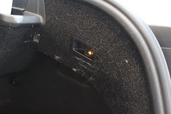Volkswagen Passat 20 of 29