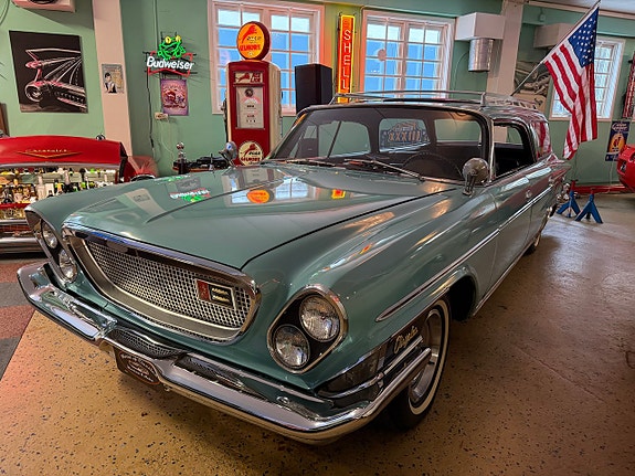 Chrysler Newport 4 of 5