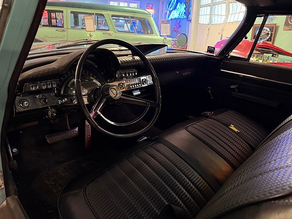 Chrysler Newport 14 of 26