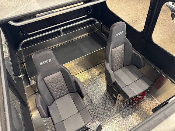 Arronet 18.5 C 2025 Suzuki 115 hk 5 of 9