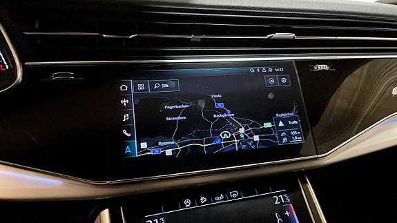 Audi Q8 13 of 17
