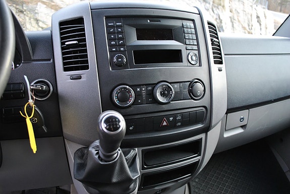 Mercedes-Benz Sprinter 316 12 of 16