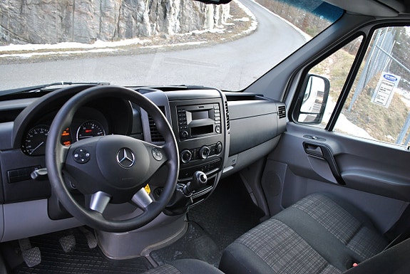 Mercedes-Benz Sprinter 316 11 of 16