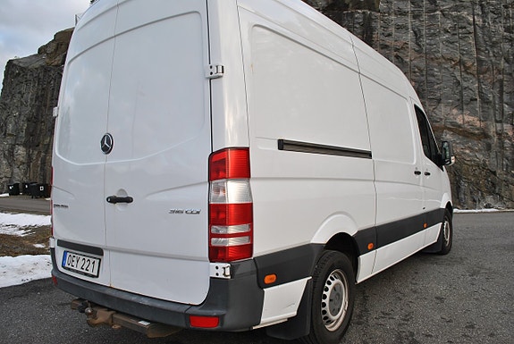 Mercedes-Benz Sprinter 316 4 of 5