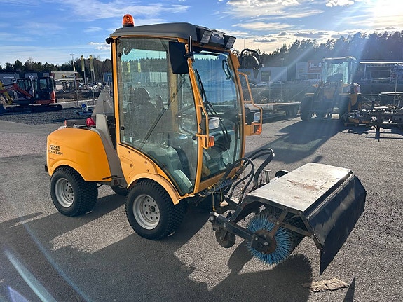 Stiga Titan 32H Redskapsbärare 5 of 5