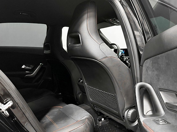 Mercedes-Benz A180 d 16 of 23