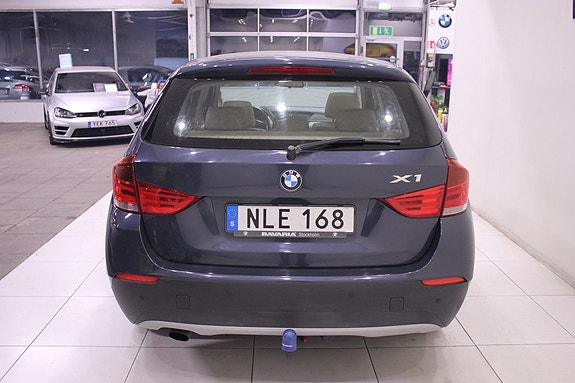 BMW X1 8 of 30