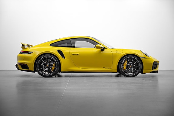 Porsche 911 3 of 5