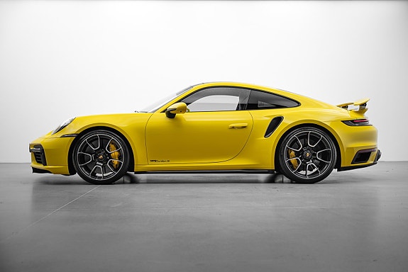 Porsche 911 4 of 5