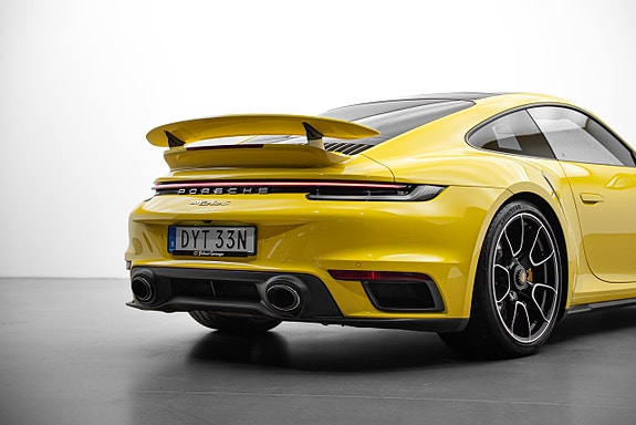 Porsche 911 9 of 22