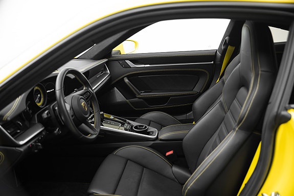 Porsche 911 13 of 22
