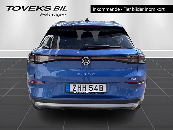 Volkswagen T-Roc 4 of 5