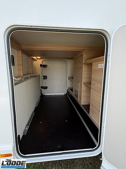 Knaus L!VE WAVE PLATINUM SELECTION 650 MEG 5 of 14