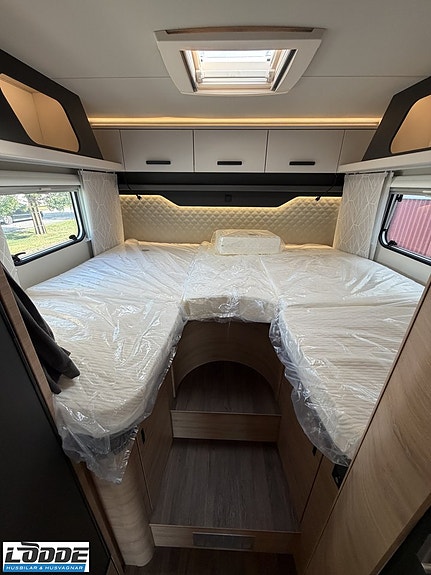 Knaus L!VE WAVE PLATINUM SELECTION 650 MEG 13 of 14
