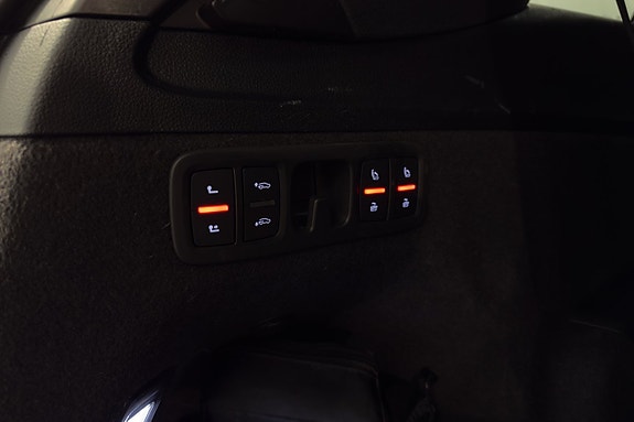 Audi SQ7 8 of 27