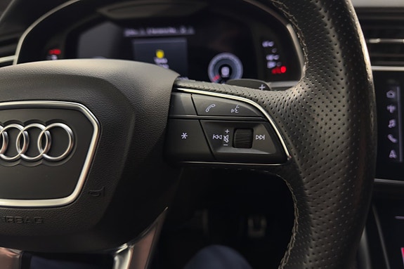 Audi SQ7 14 of 27