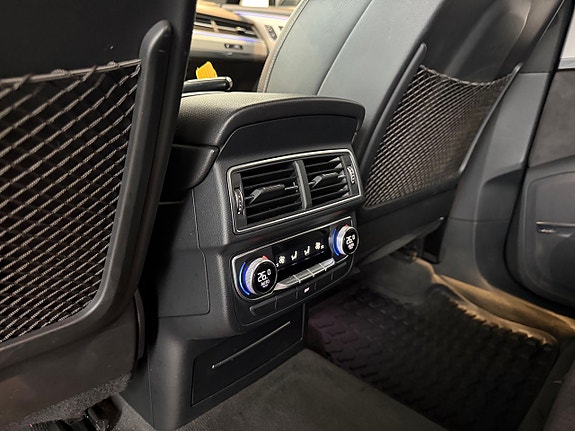 Audi Q7 10 of 15