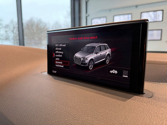 Audi Q7 13 of 15