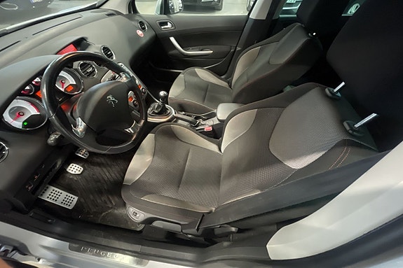 Peugeot 308 SW 7 of 11