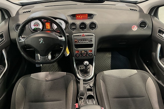 Peugeot 308 SW 10 of 11