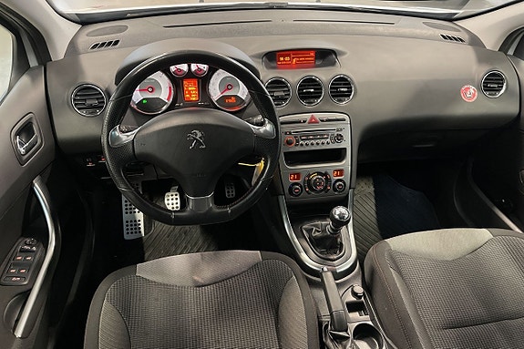 Peugeot 308 SW 11 of 11