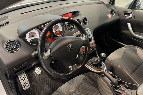 Peugeot 308 SW 8 of 11