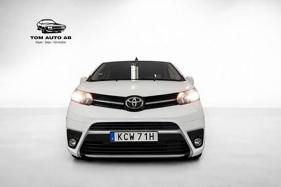 Toyota Proace Verso 2 of 5