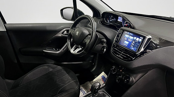 Peugeot 2008 6 of 11