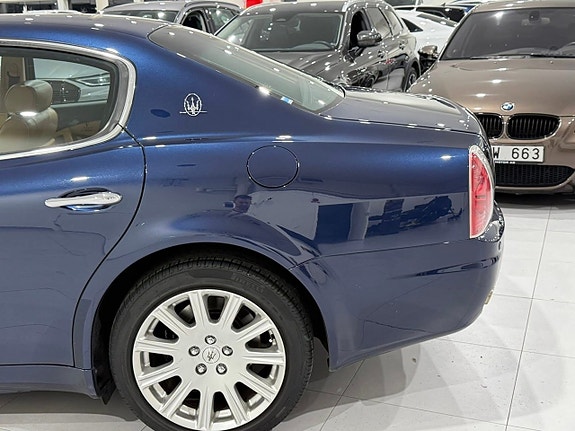 Maserati Quattroporte 14 of 27