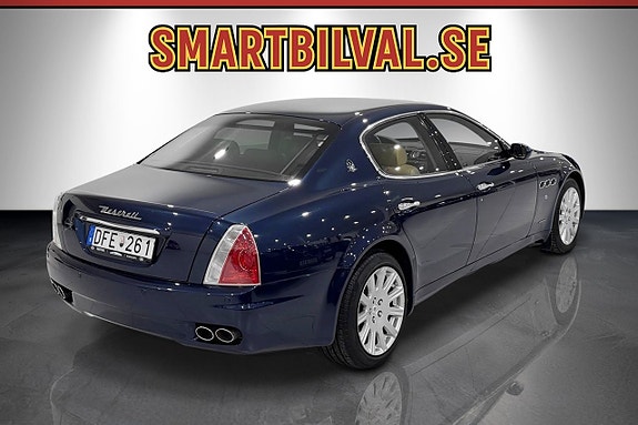Maserati Quattroporte 2 of 5