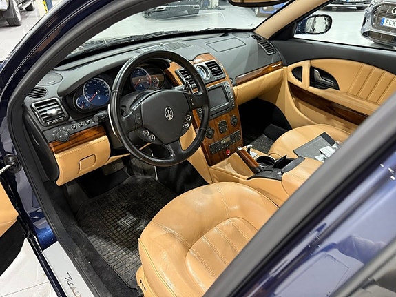 Maserati Quattroporte 16 of 27