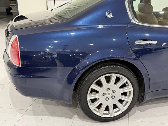 Maserati Quattroporte 15 of 27