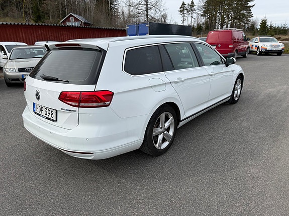 Volkswagen Passat 5 of 5