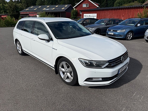 Volkswagen Passat 7 of 26