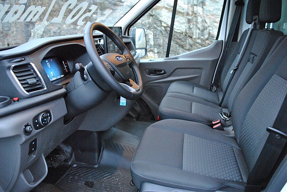 Ford Transit 11 of 21