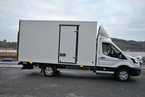 Ford Transit 15 of 21