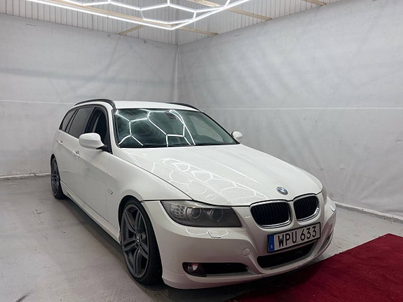 BMW 320d 3 of 9