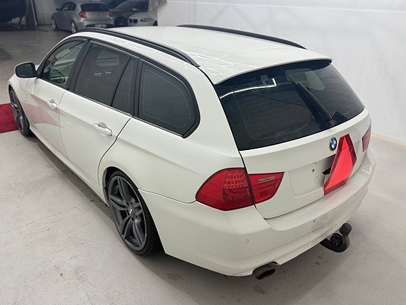 BMW 320d 7 of 9