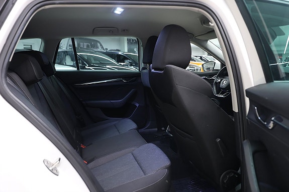 Skoda Octavia 11 of 21